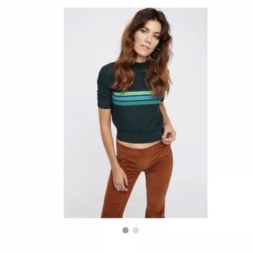 NWT FREE PEOPLE Mock Neck Sweater Retro 70’s Short Sleeve Size Medium